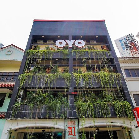 Super Oyo Capital O 217 A1 Hotel Surabaya Eksteriør billede